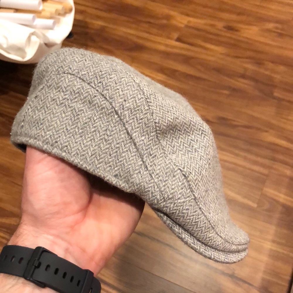 Gorrin Bros Flat Cap gray wool.